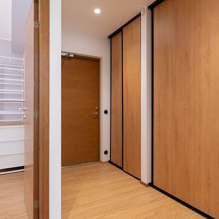 Self-Check-In 2 Bedroom Apartment With A Terrace And Free Parking Tallinn Ngoại thất bức ảnh