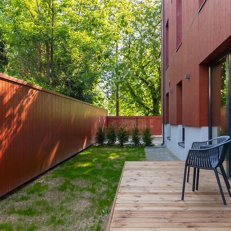 Self-Check-In 2 Bedroom Apartment With A Terrace And Free Parking Tallinn Ngoại thất bức ảnh